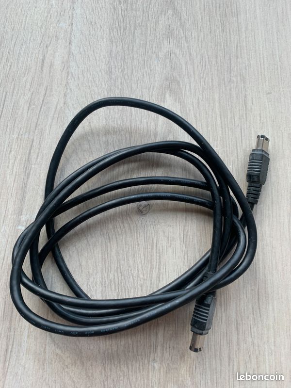 Câble Firewire 400 IEEE 1394 Mâle 6 broches - Mâle 6 broches (image 1)