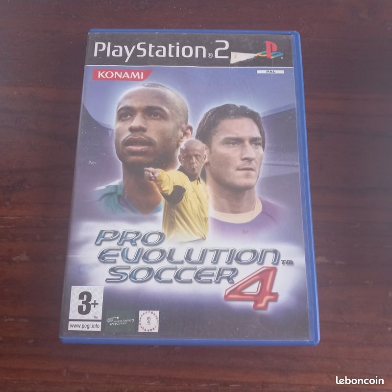 Jeu PS2 Pro Evolution Soccer 4 - Complet, Boîtier Et Manuel Inclus - Bon état