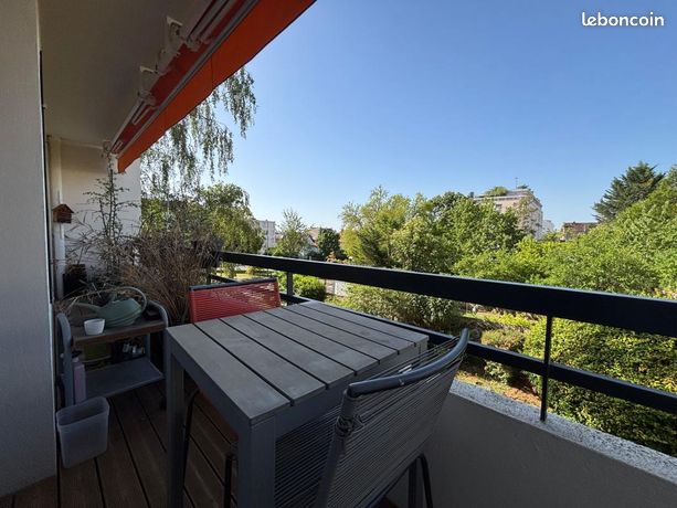 Appartement 4 pièces 104 m² — 1