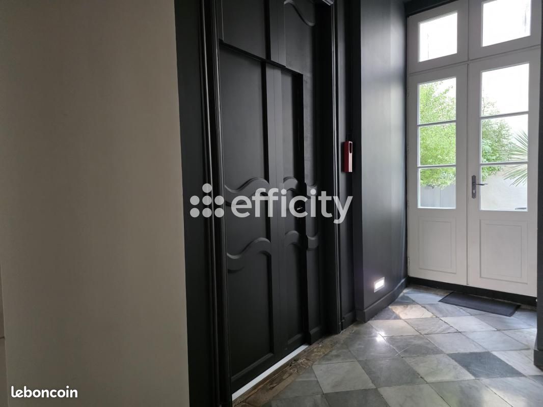 Appartement 2 pièces 78 m² · à La Rochelle · 78 m² · 422 000 €