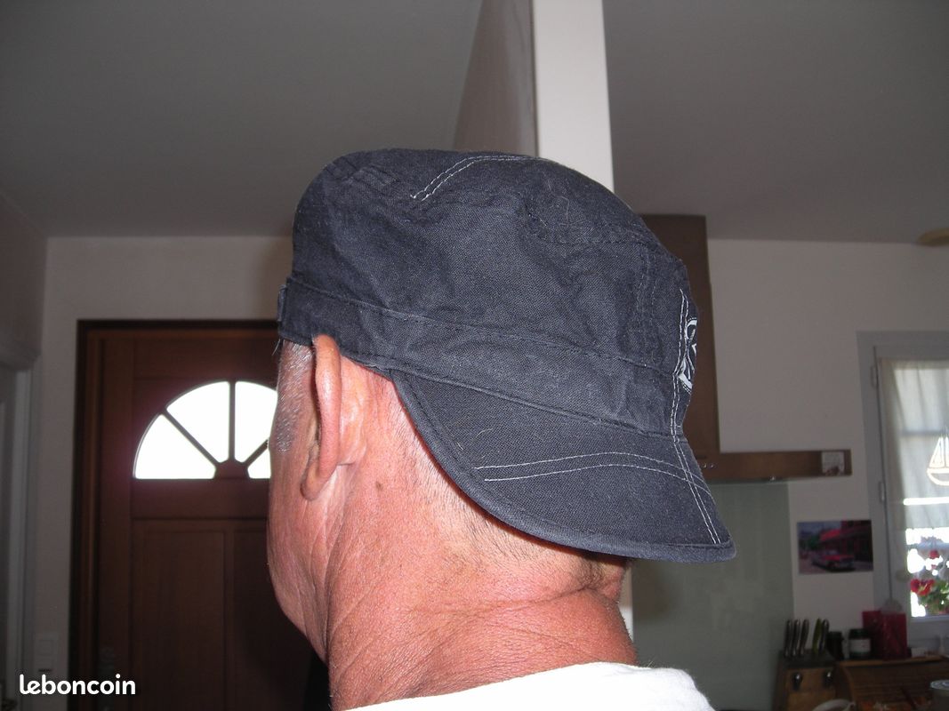 Casquette homme noire (image 1)