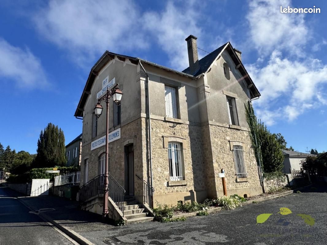 Maison 6 pièces 92 m² · à La Croisille-sur-Briance · 92 m² · 66 600 €
