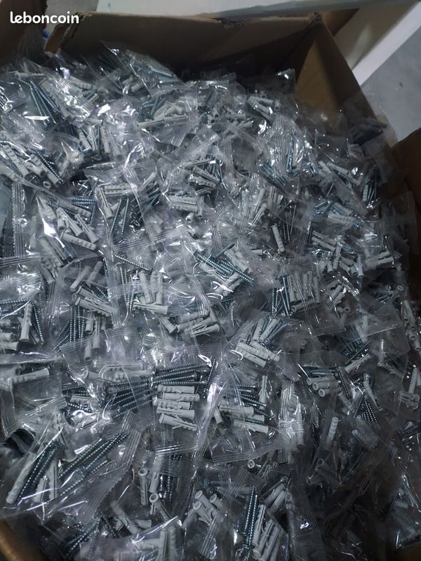 Déstockage – Vis Ø 3.5 mm + cheville de 5 mm – à l'unité, Lot ou au kilo (image 2)