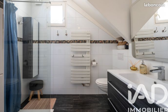 Maison 6 pièces 100 m² — 12