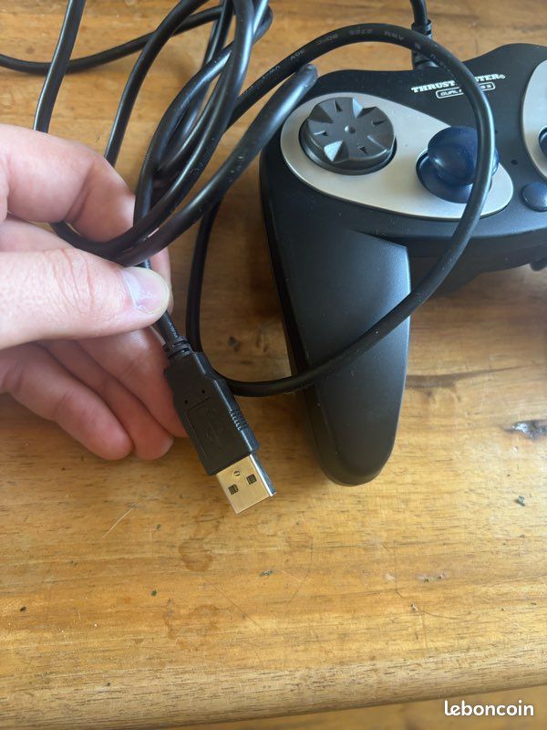 Manette THRUSTMASTER Dual Analog 3 (image 4)