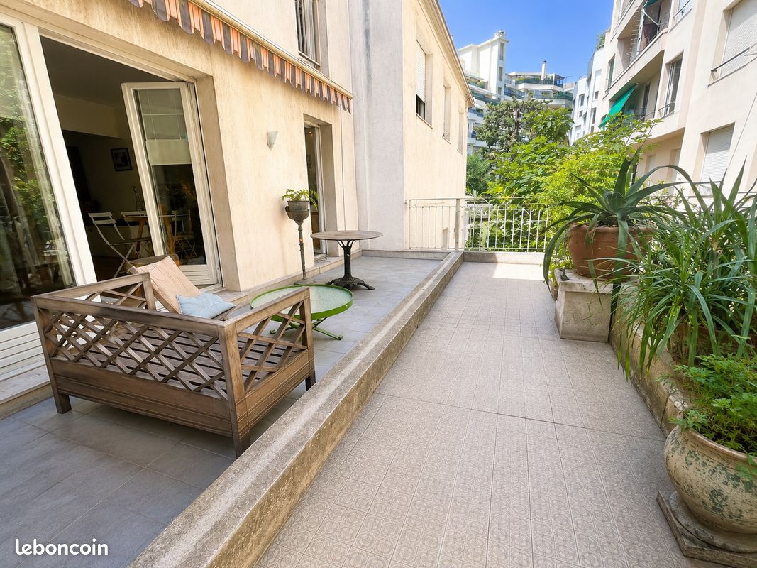 Appartement 2 pièces 40 m² · à Nice · 40 m² · 299 900 €