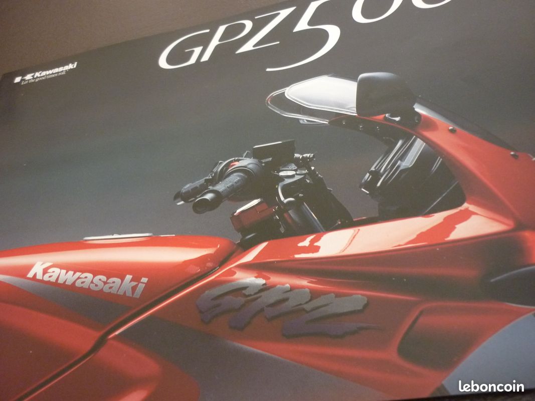 Prospectus KAWASAKI GPS 500 S de 1999 à 15 euros (image 1)