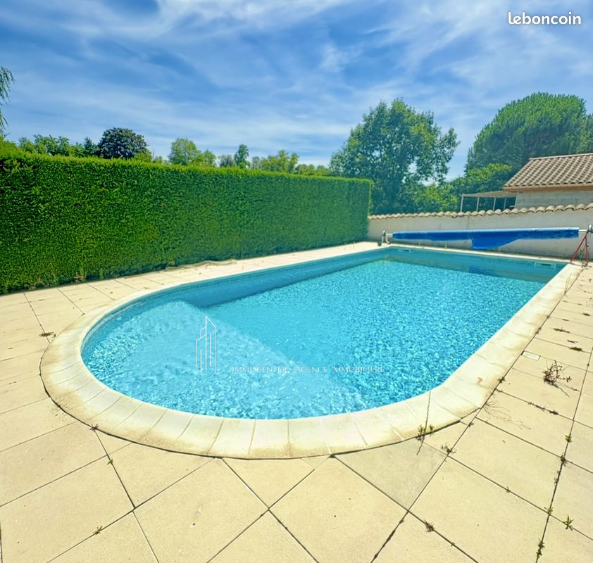 Maison 6 pièces 167 m² · à Roussillon · 167 m² · 269 500 €