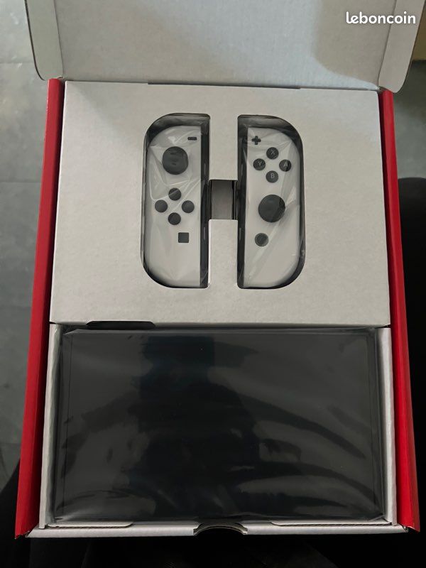Nintendo Switch oled (image 3)