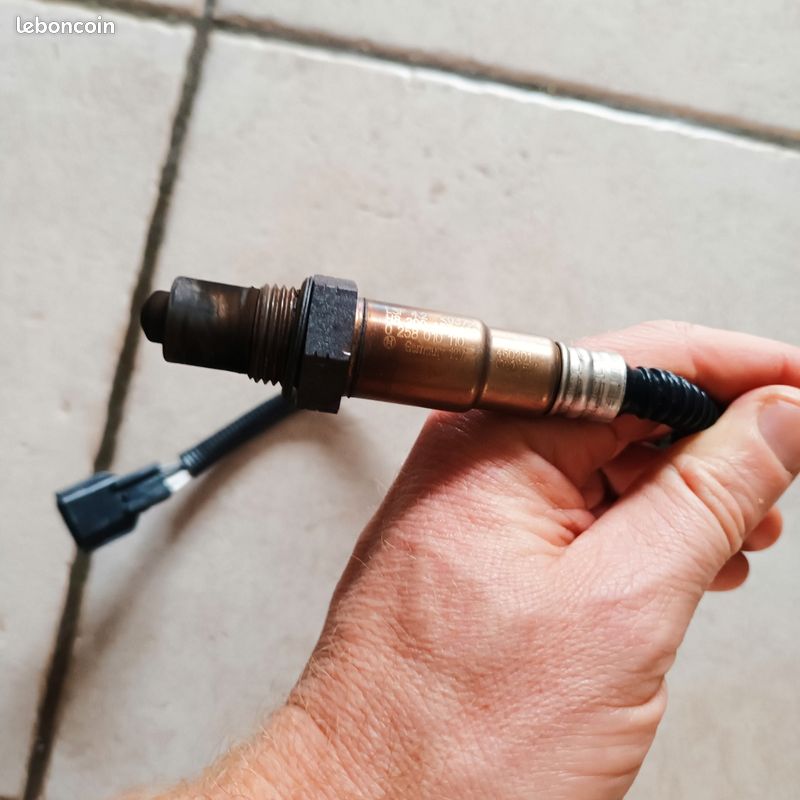 Sonde lambda amont clio 4 (image 3)