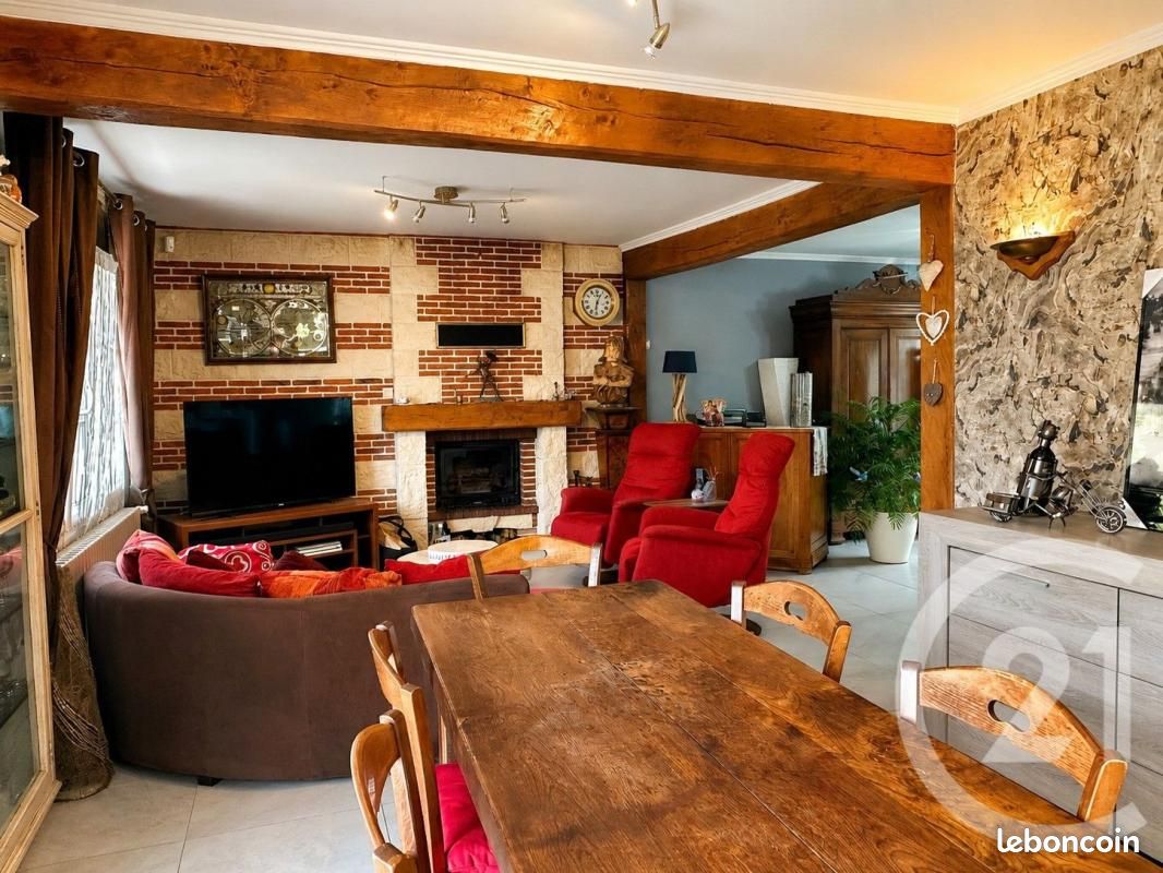 Maison 4 pièces 104 m² · à Sorrus · 104 m² · 315 000 €