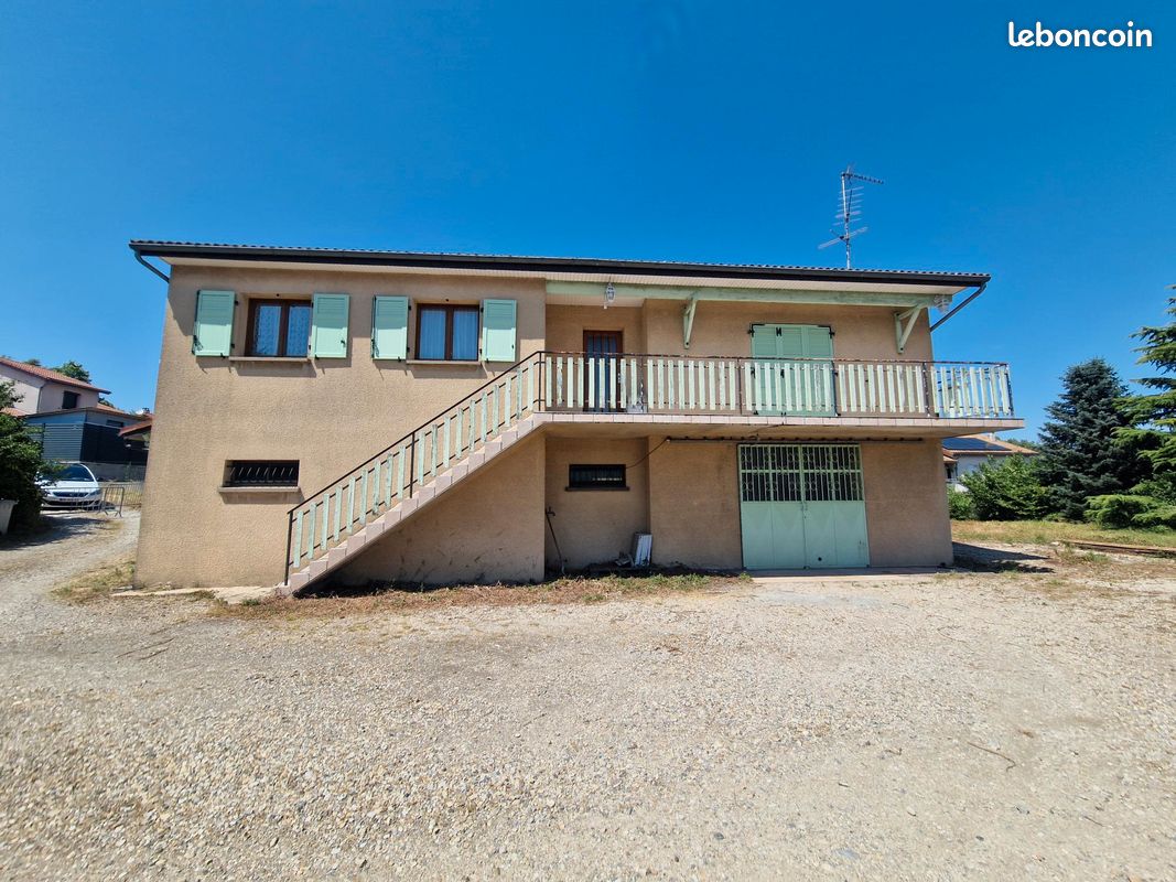 Maison 4 pièces 97 m² · à Chuzelles · 97 m² · 279 000 €