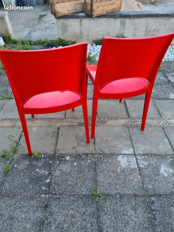 Chaise rouge vintage (image 3)