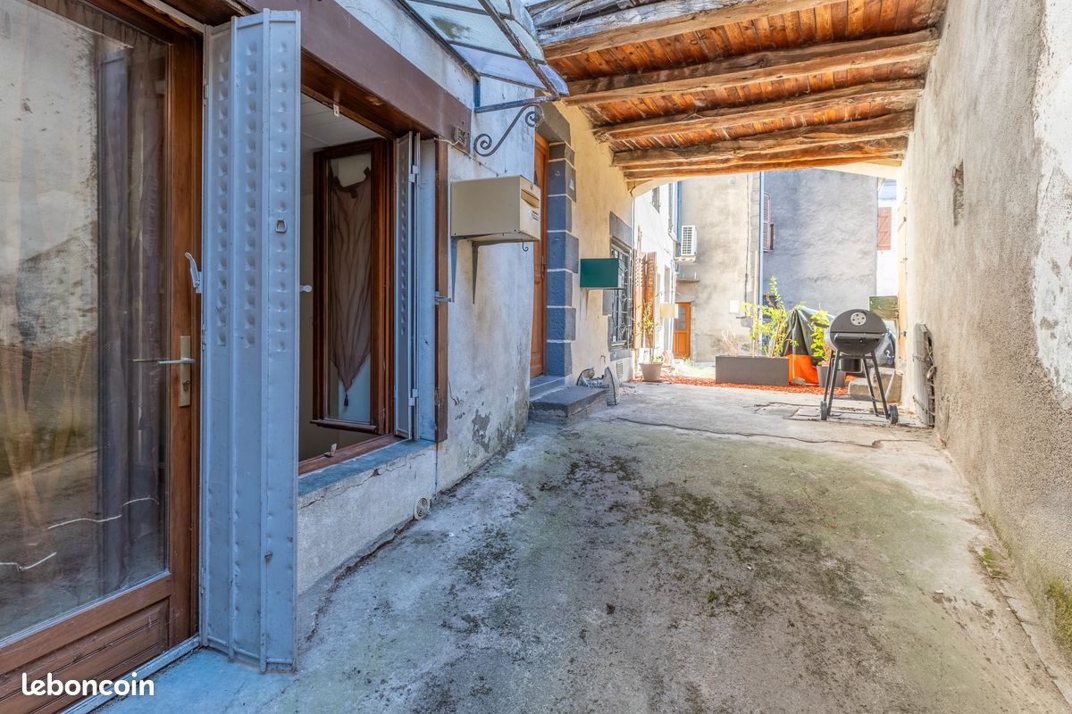 Maison 4 pièces 80 m² · à Combronde · 80 m² · 87 500 €