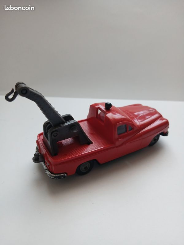 SUPERBE FORD VEDETTE 1954 1/43 NEUF EN BOITE SOUS BLISTER E3