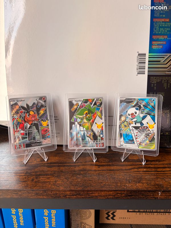 Lot 3 cartes Promos Premier Partenaire 30 ans Pokémon – Génération 5 Unys (Gruikui, Vipélierre, Moustillon) MEP 050/049/051 (image 1)