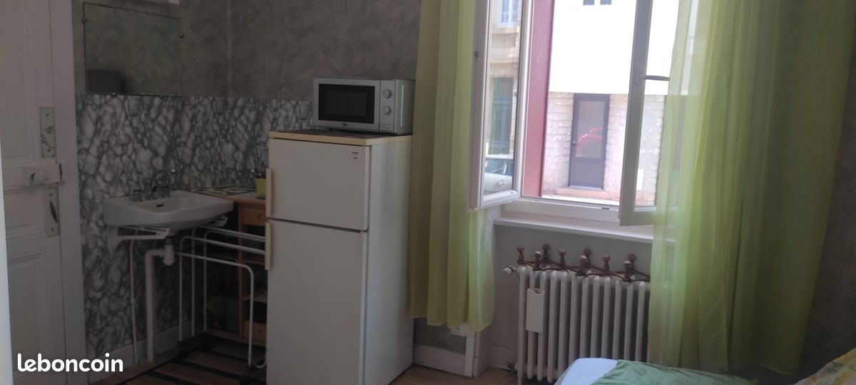 Appartement 1 pièce 14 m² · à Limoges · 14 m² · 250 €/mois