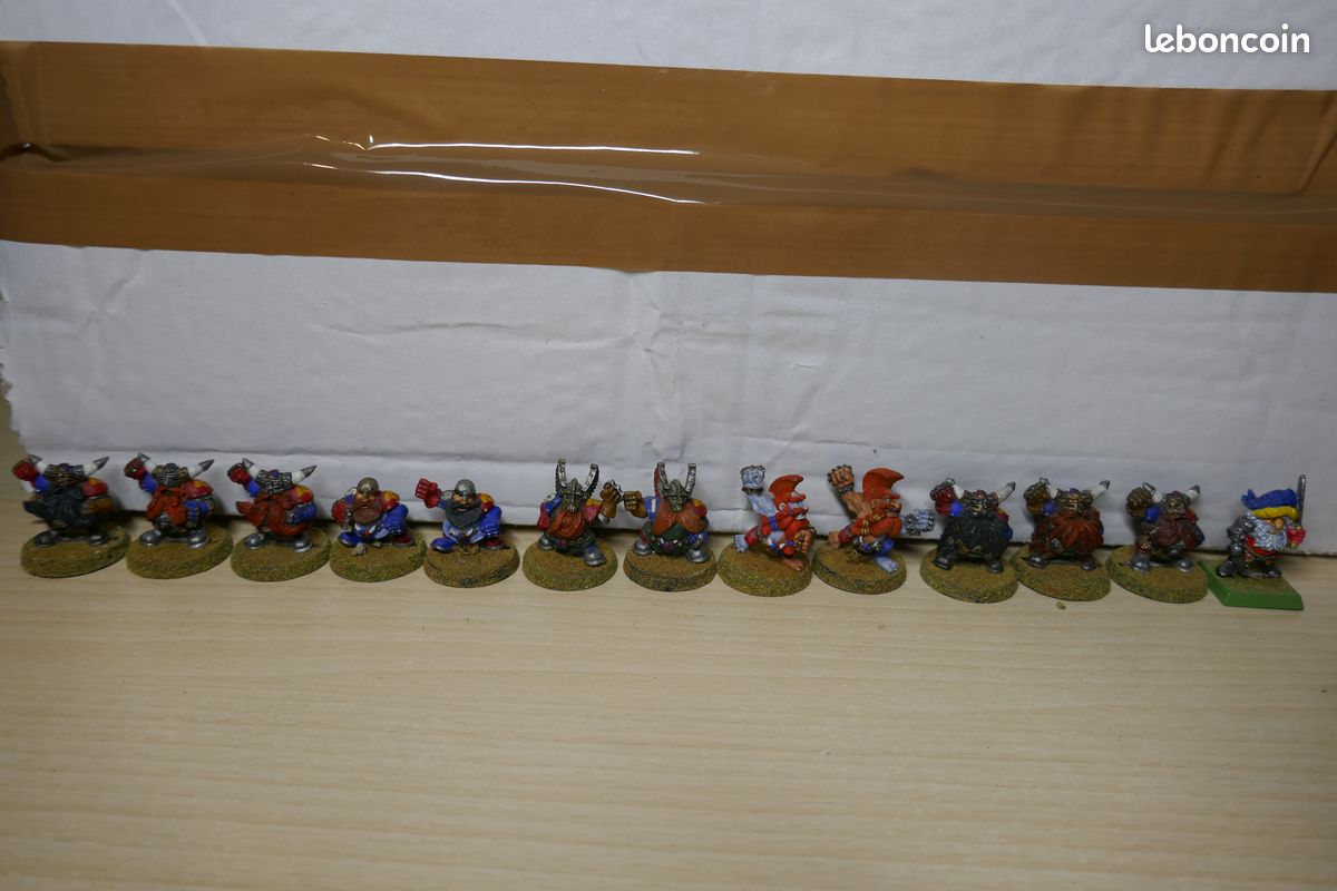 Equipe Nains Dwarves Dwarf métal Blood Bowl Bloodbowl games workshop (image 1)