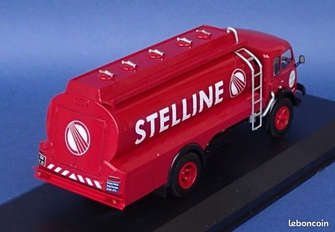 Corgi Heritage. E:1/50. Renault Fainéant plateau ridelles