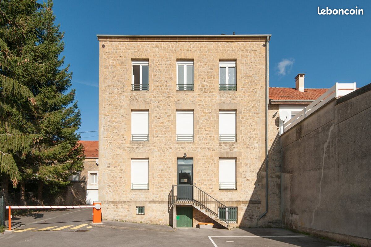 Appartement 4 pièces 86 m² · à Charleville-Mézières · 86 m² · 699 €