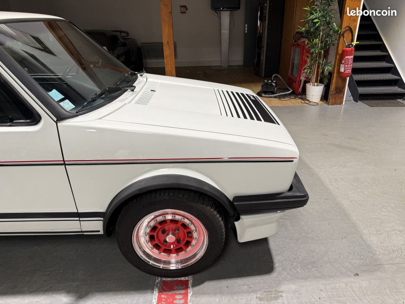 Volkswagen GOLF 1 GTI (image 35)