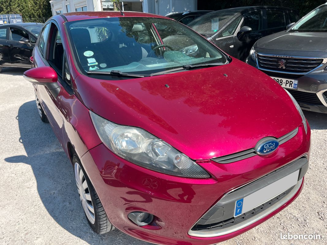 FIESTA 1.4 TDCI 70 Trend. 5p. 1ère Main. Garantie 12 Mois (image 2)