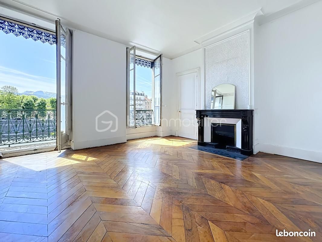 Appartement 4 pièces 94 m² · à Grenoble · 94 m² · 199 000 €