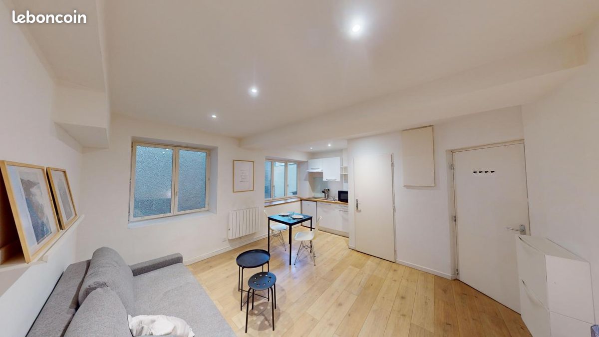 Appartement 2 pièces 30 m² · à Saint-Étienne · 30 m² · 450 €/mois