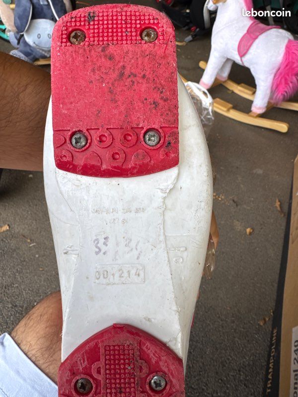 Vends chaussures de ski enfant 33-34 (image 4)