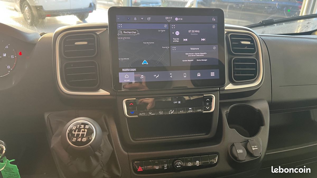 23 990 HT - Citroen JUMPER TOLE 33 L2H2 140 BVM6 PREMIUM CONNECT 2024 / 0KMS (image 11)