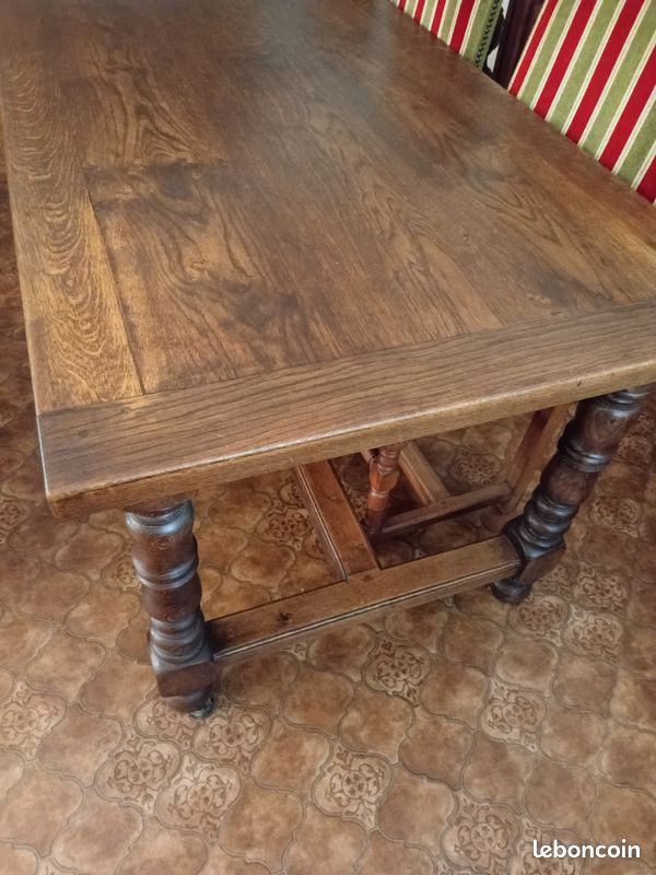 Table rectangulaire de salle à manger (image 2)