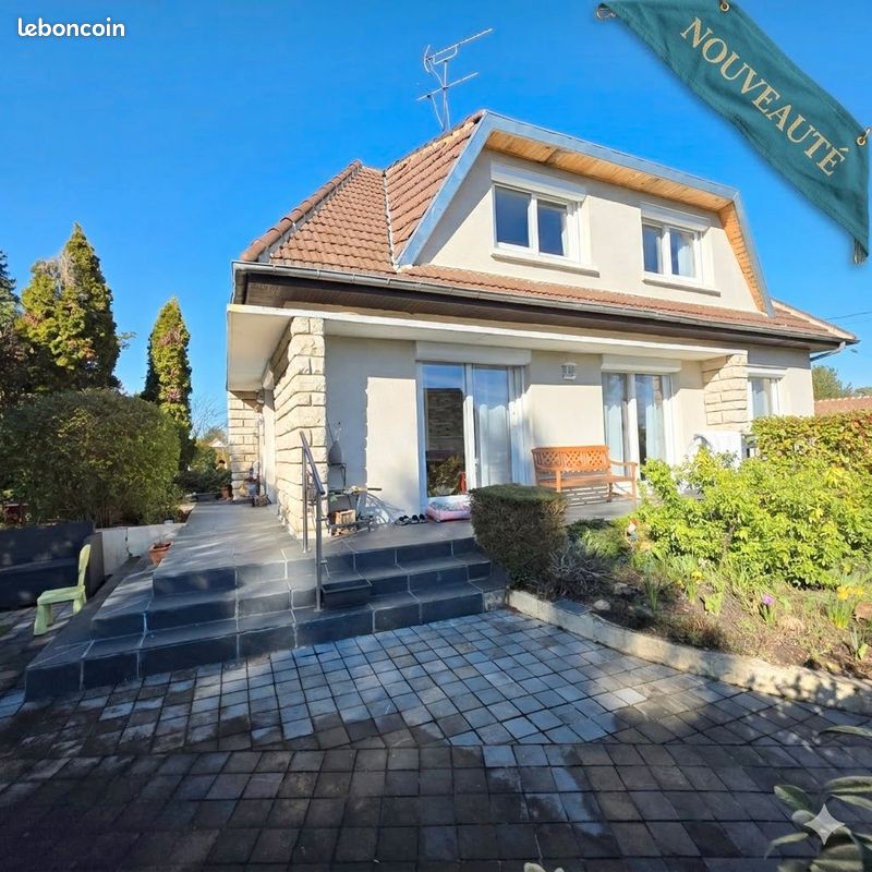 Maison 5 pièces 113 m² · à Maurepas · 113 m² · 405 000 €