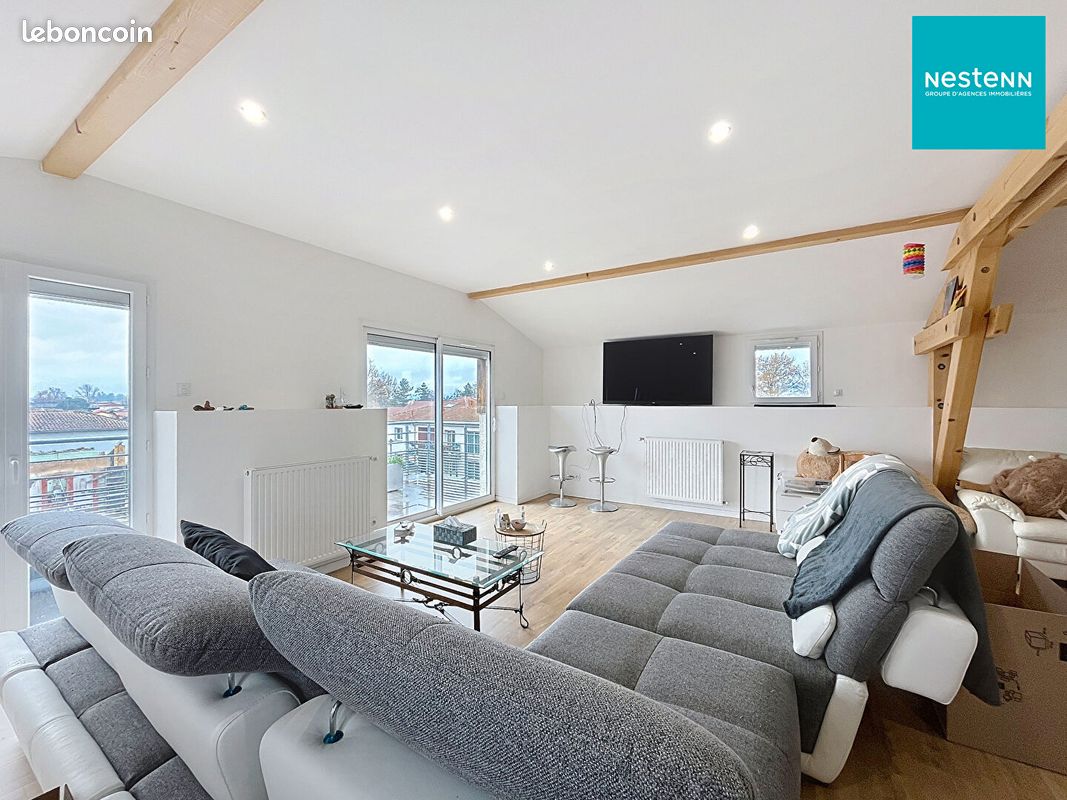 Appartement 3 pièces 82 m² · à Boisset-lès-Montrond · 82 m² · 730 €/mois