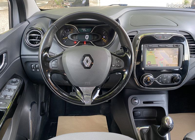 Renault CAPTUR 1.5 DCI 90CH STOP&START ENERGY INTENS ECO² EURO6 2016 (image 7)