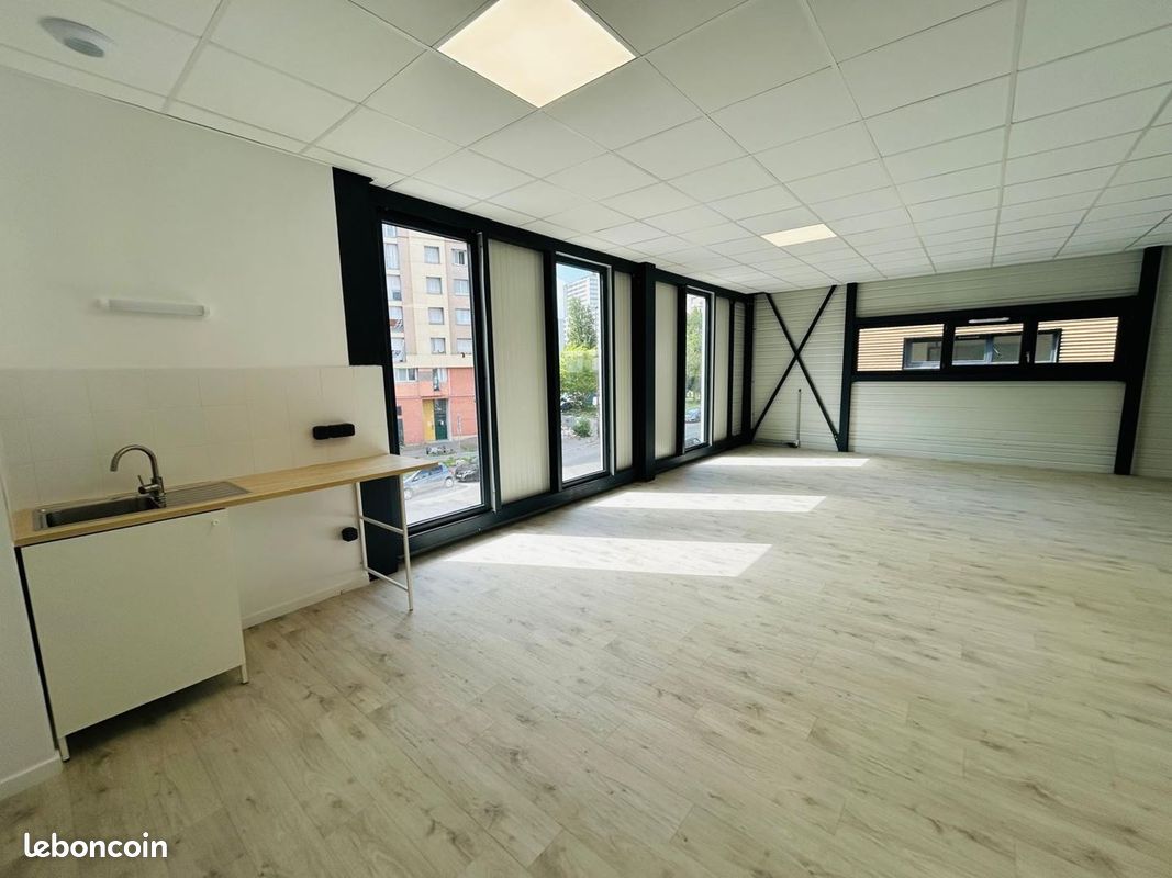 Entrepôt 128 m² BAGNOLET (image 6)