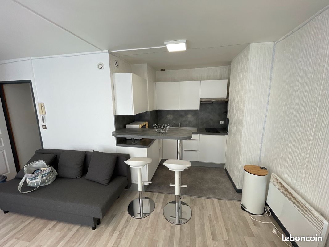 Appartement 1 pièce 27 m² · à Lille · 27 m² · 630 €