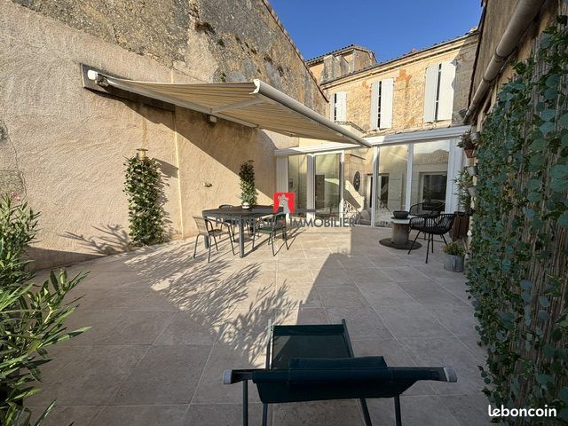 Maison 7 pièces 236 m² · à Blaye · 236 m² · 338 000 €