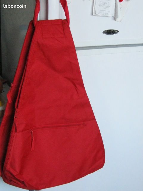 Sac sport fourre-tout 3 poches neuf rouge (image 2)