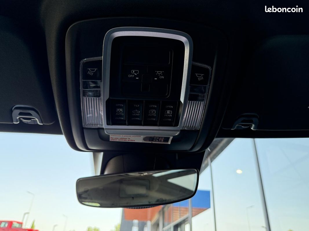 Dodge ram 1500 crew rebel night edition air (image 23)