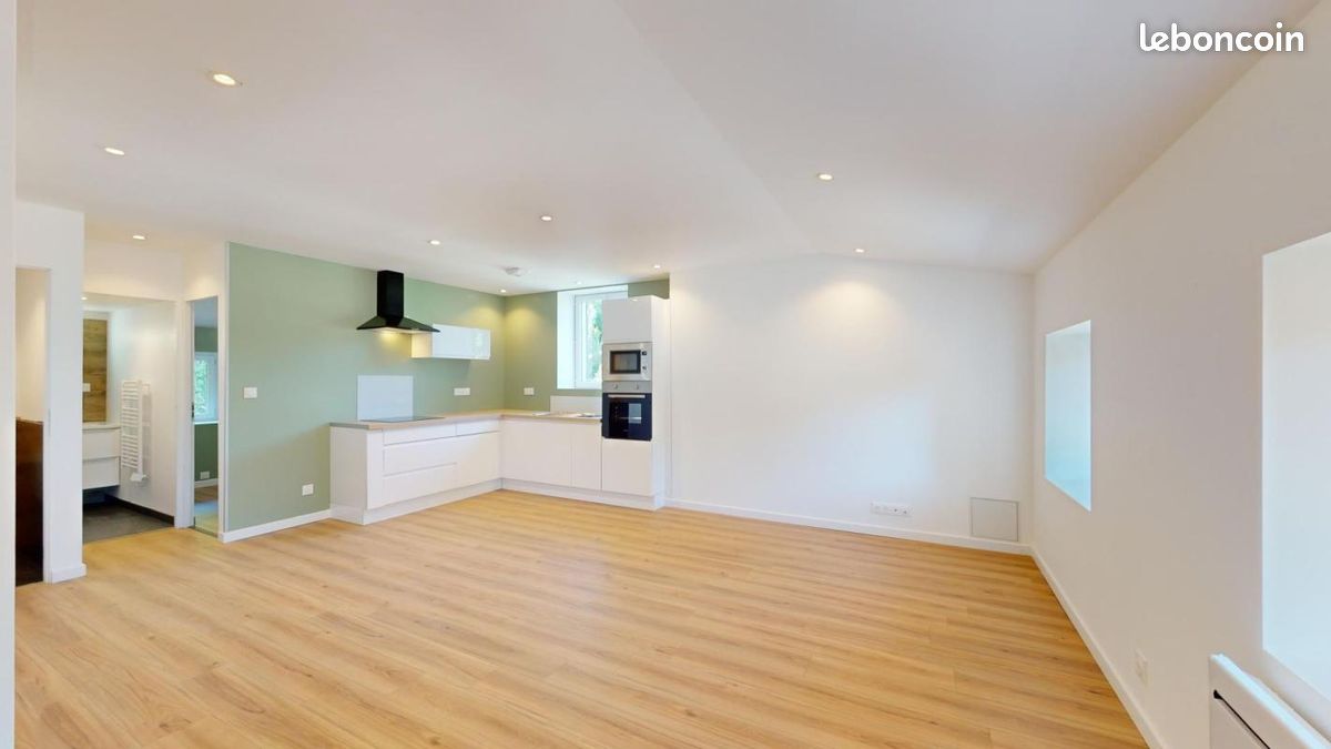 Appartement 4 pièces 73 m² · à Mâcon · 73 m² · 800 €