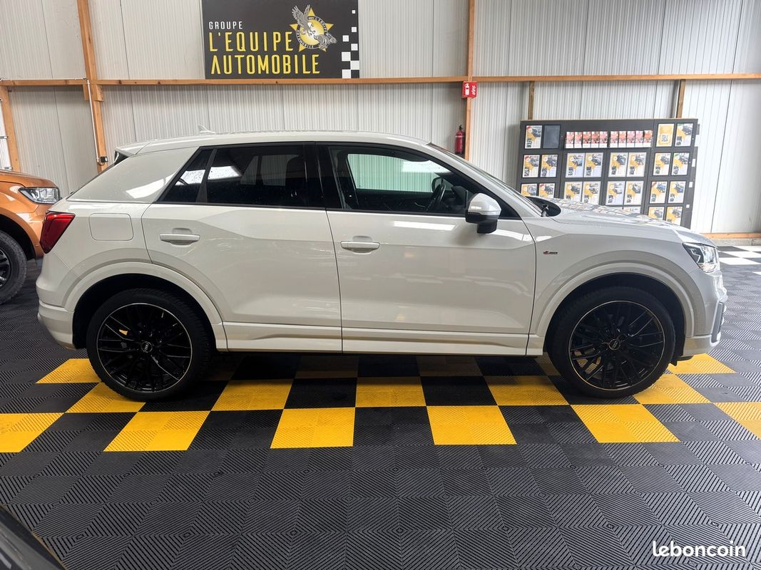 Audi Q2 2.0 TFSI 190 S LINE S TRONIC 7 (image 4)