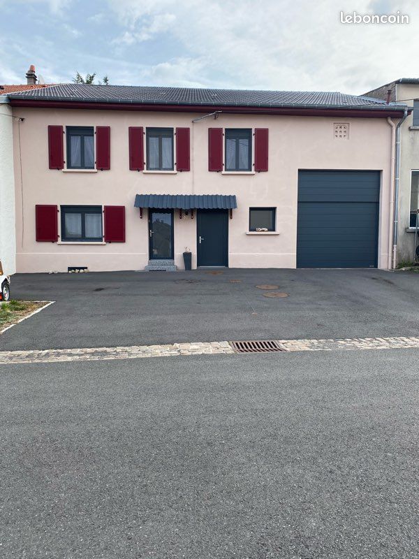 Maison 6 pièces 163 m² · à Bérig-Vintrange · 163 m² · 150 000 €