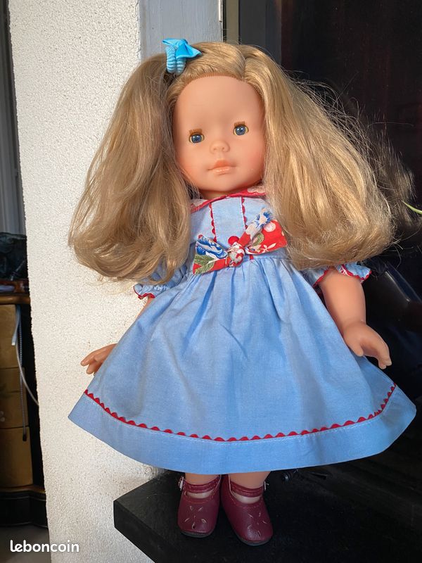 Poupée Corolle Claire-Rose 42 cm de 2002 en robe de la marque - Collection