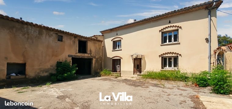 Ferme 4 pièces 230 m²