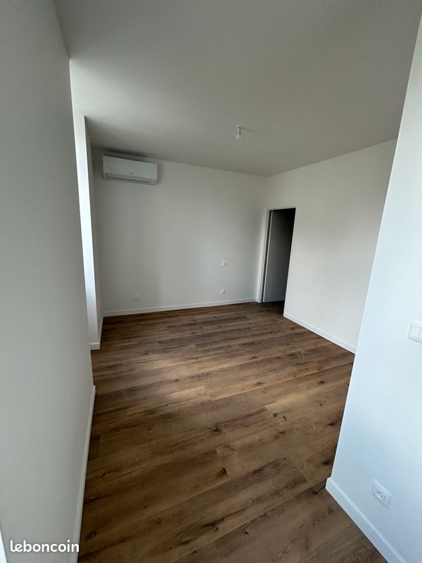 Appartement 1 pièce 18 m² · à Brive-la-Gaillarde · 18 m² · 500 €