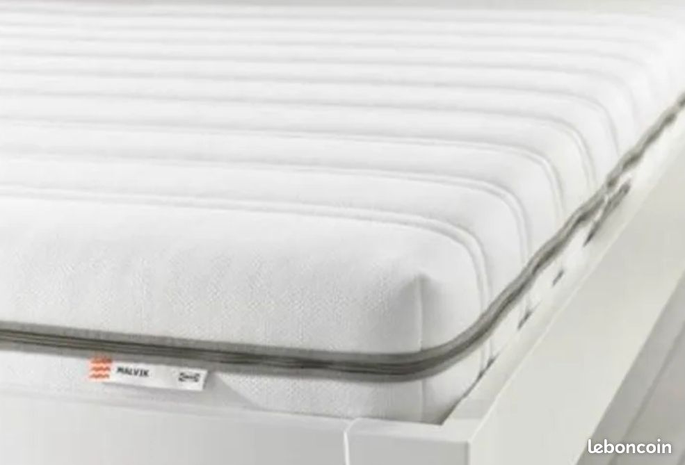 Vends matelas Ikea 160*200 Malvik ferme (image 1)