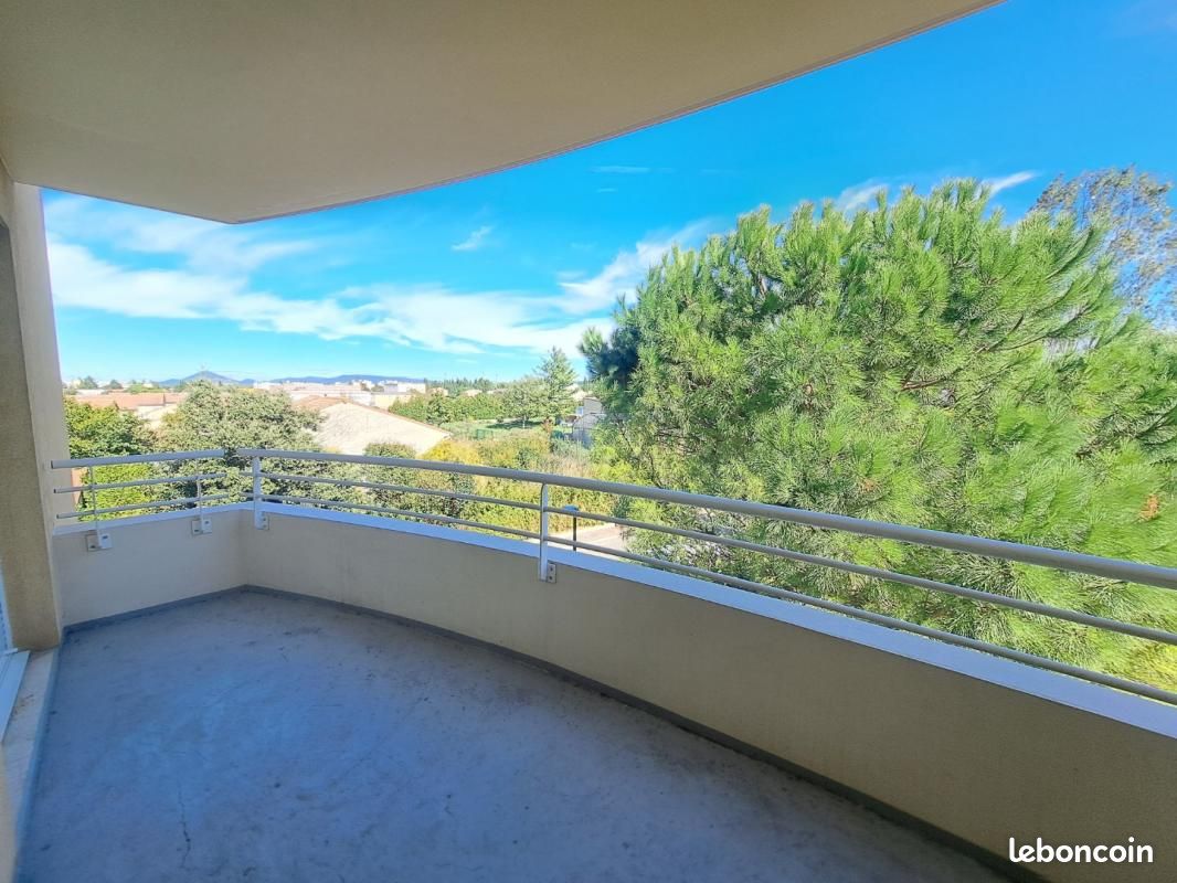 Appartement 3 pièces 66 m² · à Montélimar · 66 m² · 756 €/mois