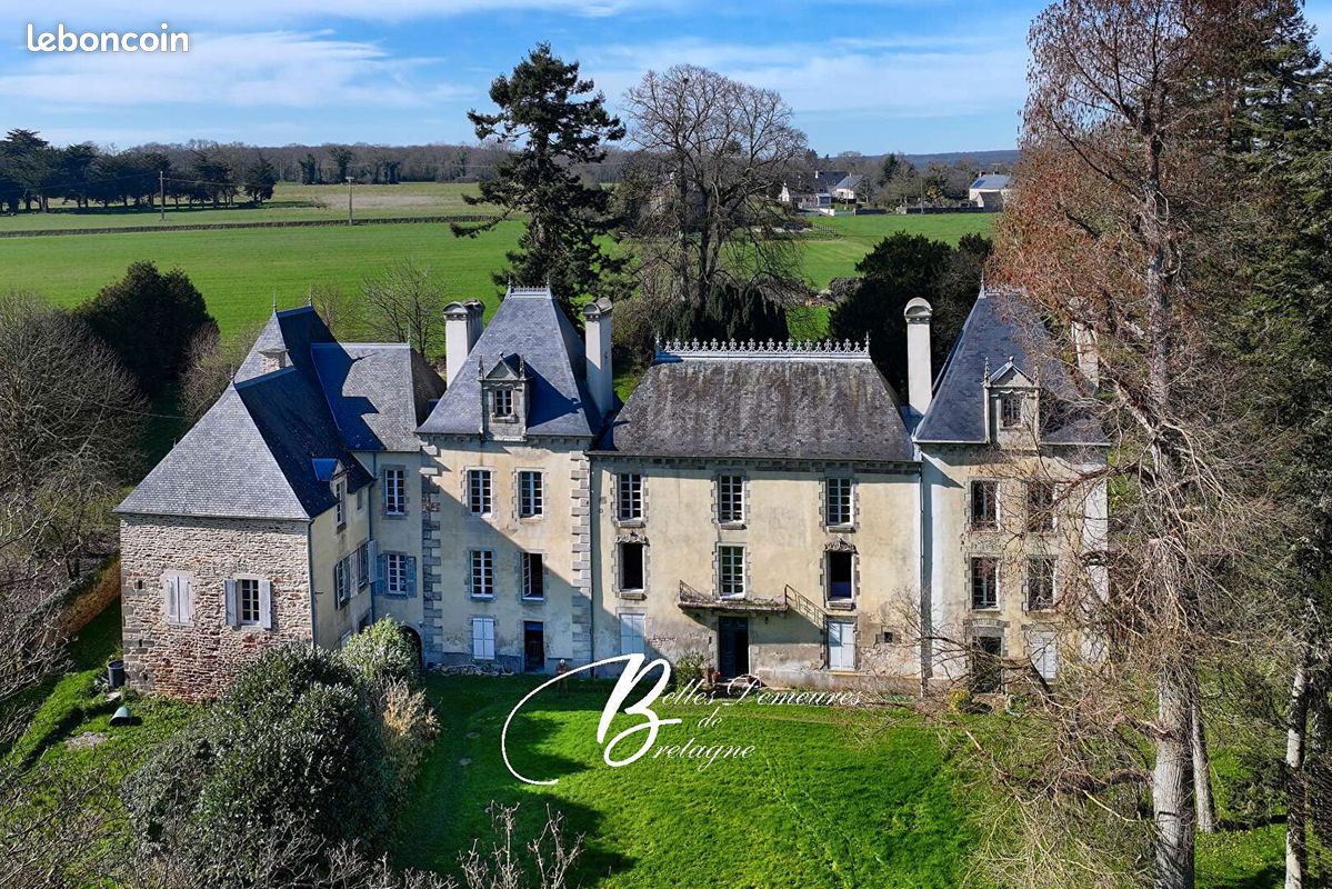 Maison 12 pièces 511 m² · à Dinan · 511 m² · 1 040 000 €