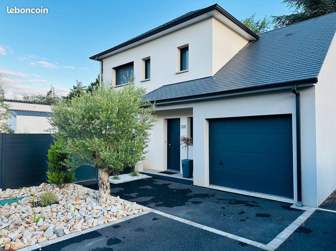 Maison 6 pièces 117 m² · à Trangé · 117 m² · 344 900 €