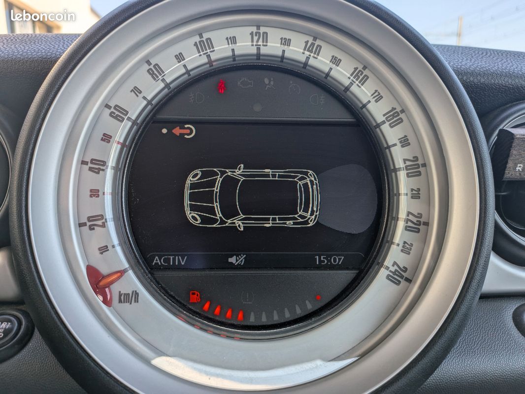 MINI MINI 1.6 120cv COOPER / RADAR DE RECUL / FEUX AUTO / REGULATEUR / CLIM (image 7)